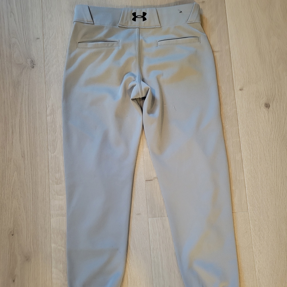 Under Armour Gray Athletic Pants